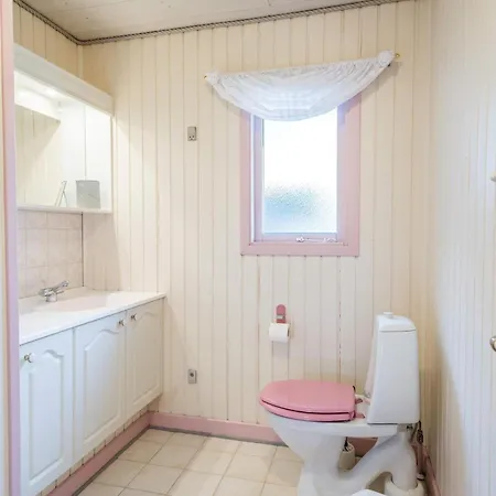 Holiday home 5 Person In *